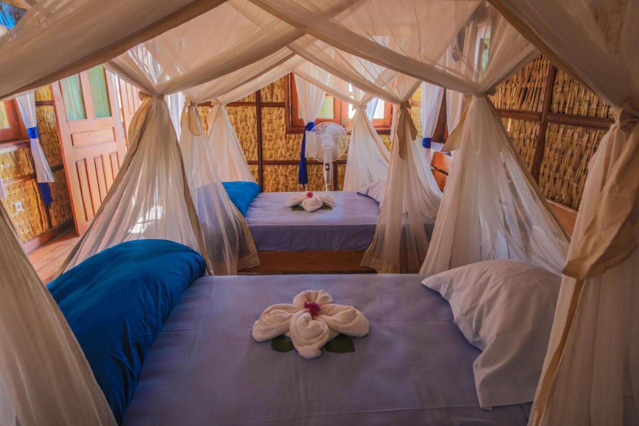 Cap Kimony Hotel Morondava Exterior photo