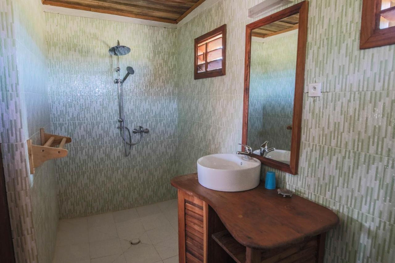Cap Kimony Hotel Morondava Exterior photo